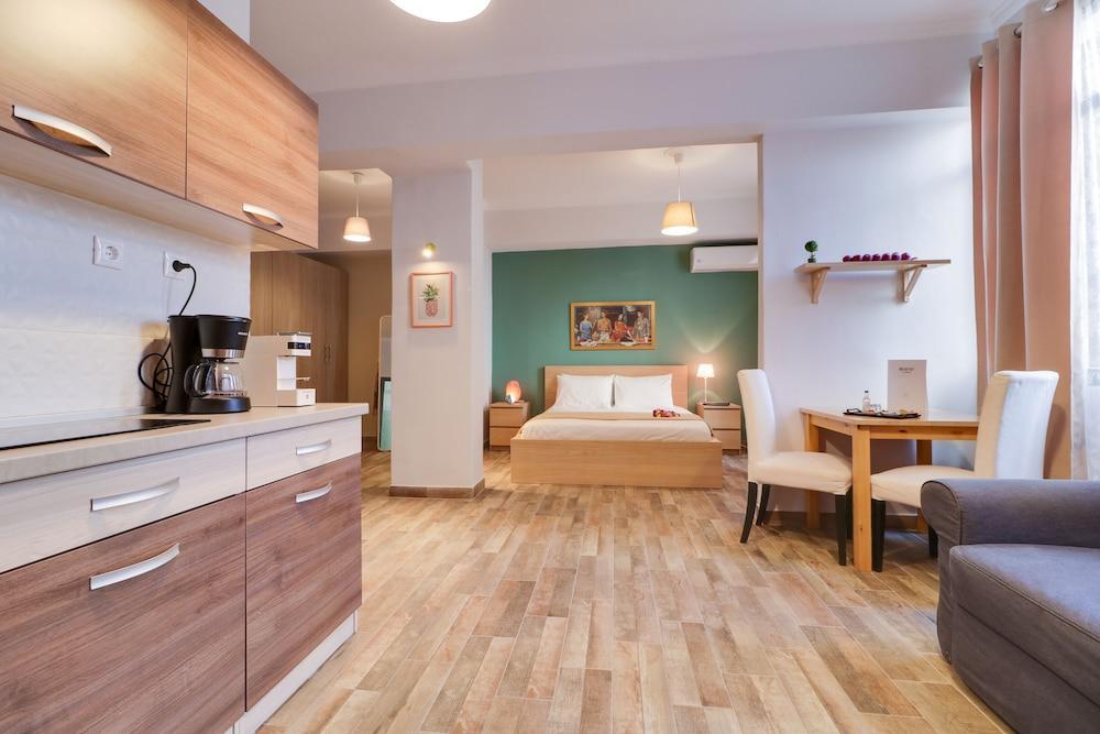 Ermou Fashion Suites By Living-Space Athene Buitenkant foto